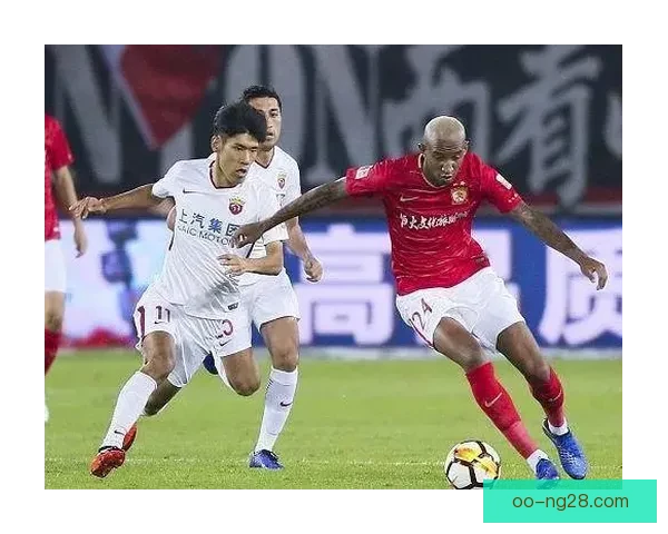 萨卡对阵莱比锡一战中展现意甲级个人能力与比赛统治力全面爆发